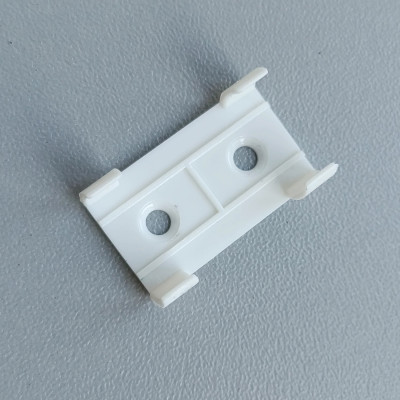 Adapter włącznika W07 - biały. Adapter włącznika W07 - biały.