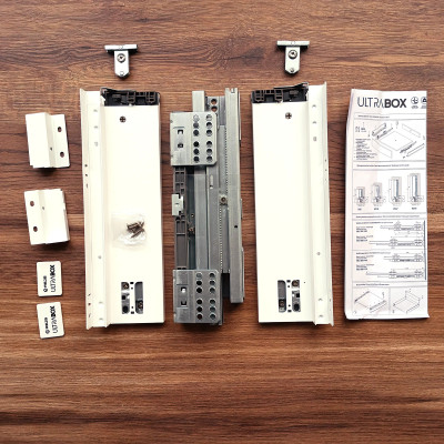 Szuflada Ultra Box H118mm L500mm średnia biała. Szuflada Ultra Box H118mm L500mm średnia biała.