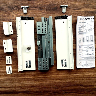 Ultra Box H86, L300 . Biały Rejs